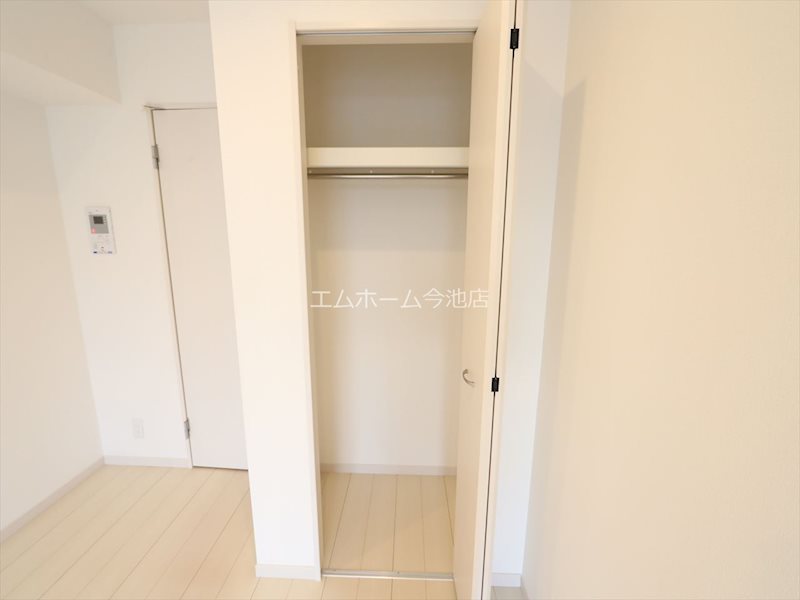 収納　クローゼット（収納充実しています）