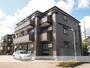 金沢駅よりバス25分 徒歩7分 築26年8ヶ月 3階建の賃貸物件