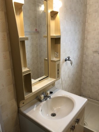 洗面設備　洗髪洗面化粧台