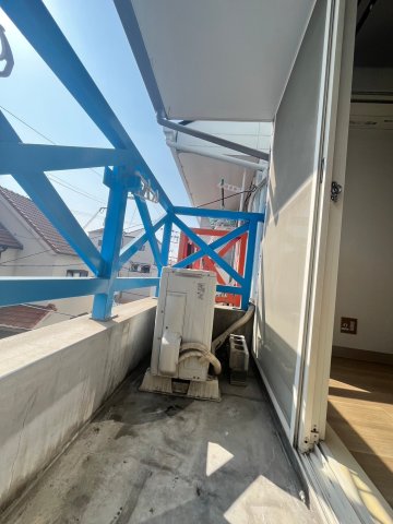 バルコニー　同物件、別号室の参考写真です。