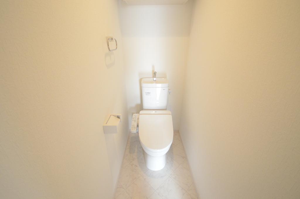 トイレ　シャワー付トイレ