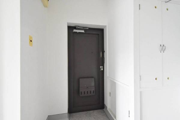 玄関　ビレッジハウスの同一物件・同一タイプの間取りの写真です
