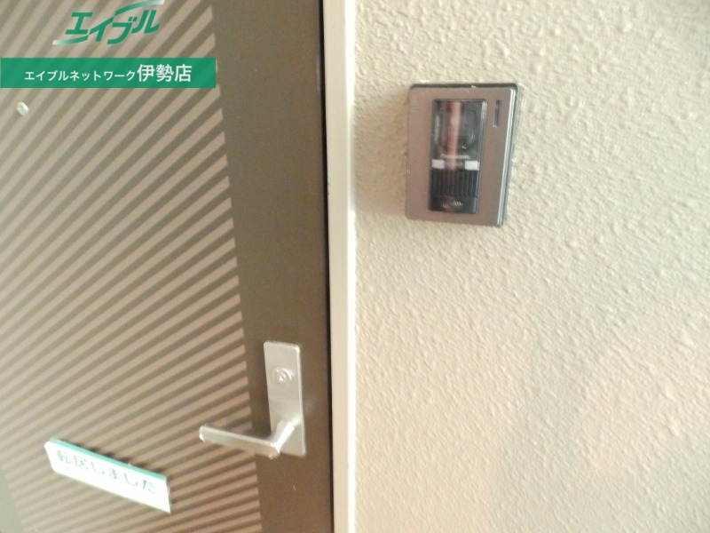 セキュリティ　同型参考写真