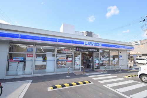 コンビニ　ローソン 鶴見二丁目店（コンビニ）まで400m