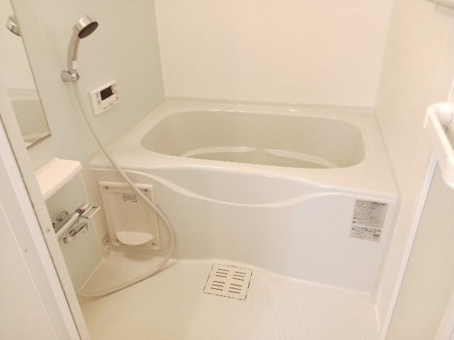 バス・シャワールーム　お風呂です