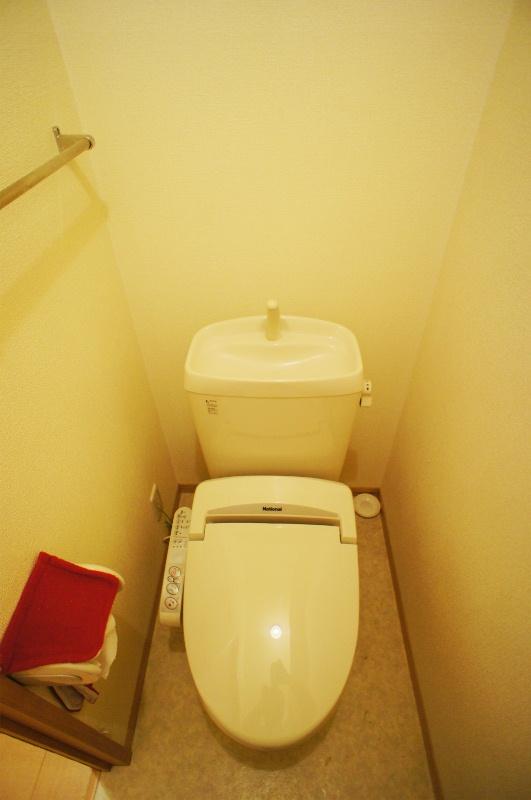 トイレ　ゆったりとした空間のトイレです