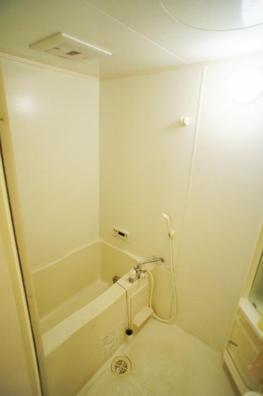 バス・シャワールーム　日々の暮らしに欠かせないお風呂です
