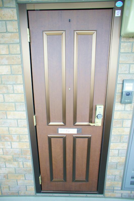 玄関　収納もある玄関です