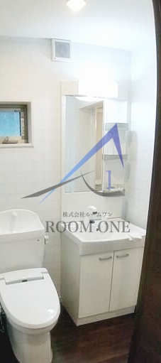 洗面設備　洗面台です。