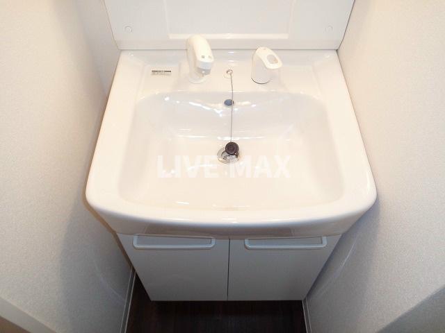 洗面設備　※写真は別部屋です