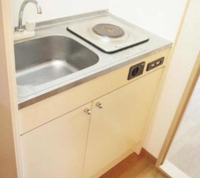 キッチン　他部屋参考。