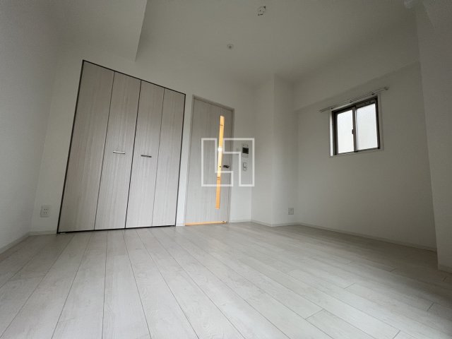 居室・リビング　エスリード難波ザ・メゾン　洋室