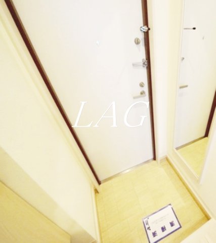 玄関　玄関です。