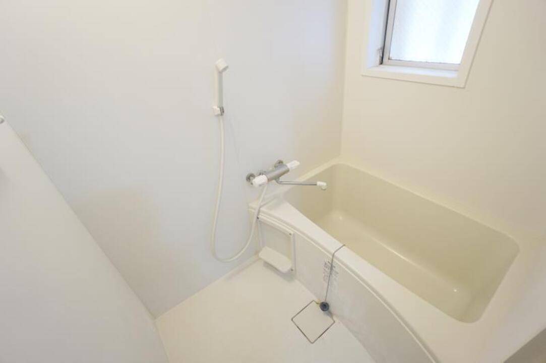 バス・シャワールーム　浴室