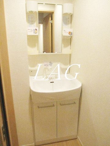 洗面設備　洗面台です。