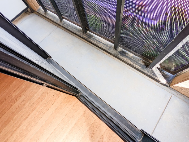 バルコニー　図面と現状に相違がある場合には現状を優先