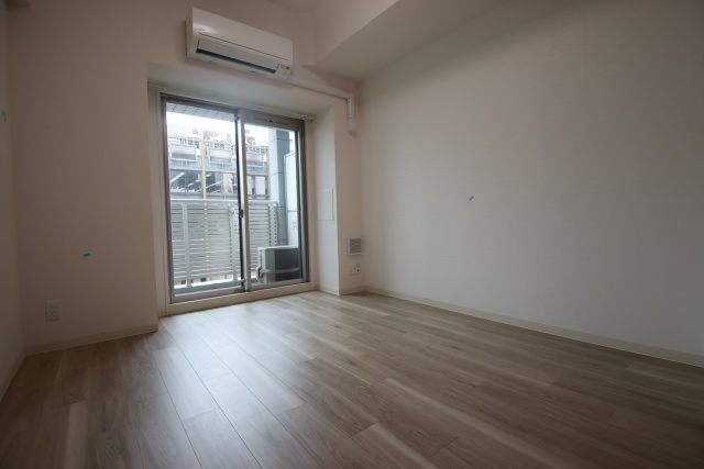 居室・リビング　※別室の参考写真の為、現況優先です。