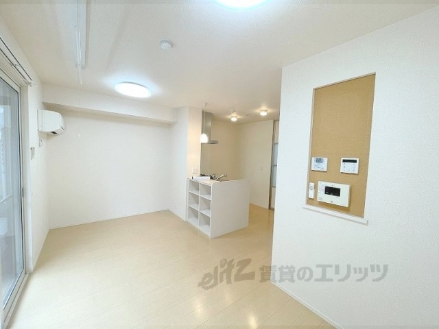 居室・リビング　リビング