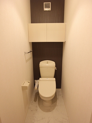 トイレ　別タイプ参考写真