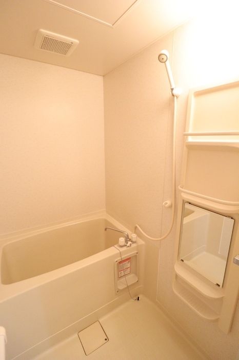 バス・シャワールーム　★お部屋探しはタウンハウジング府中店まで★