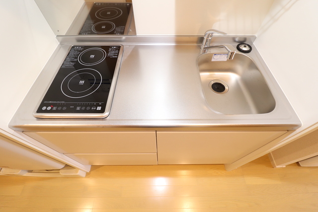 キッチン　ＩＨコンロ２口付
