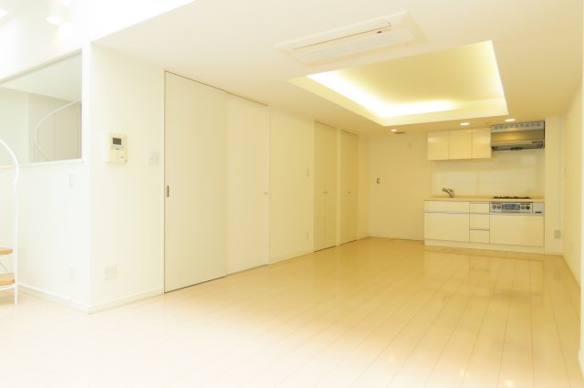 居室・リビング　※別室参考写真