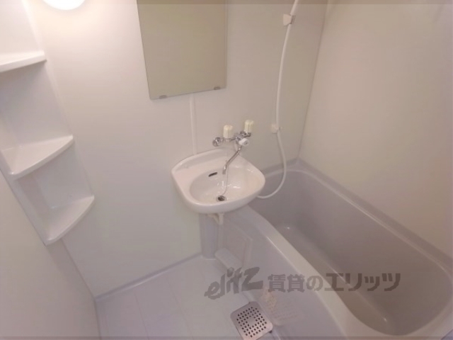 バス・シャワールーム　イメージ写真