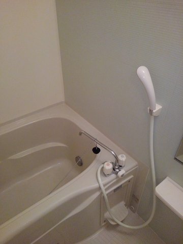 バス・シャワールーム　お風呂です