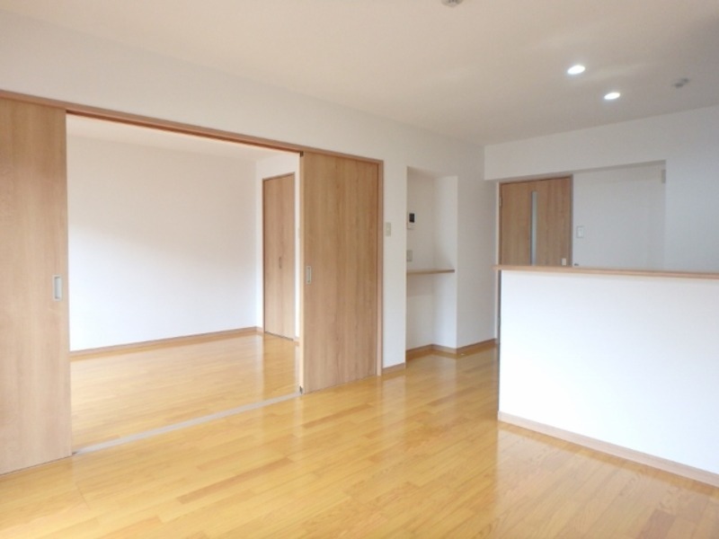 居室・リビング　図面と現状に相違がある場合には現状を優先．．．