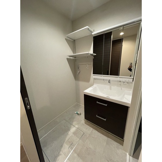 洗面設備　※同物件別部屋参考画像