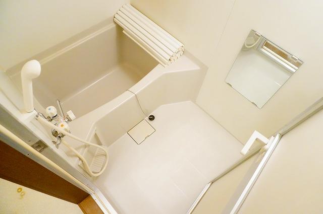 バス・シャワールーム　浴室