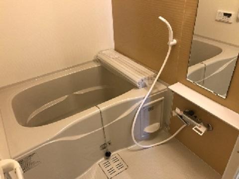 バス・シャワールーム　バス（イメージ）