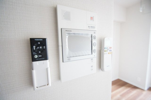 セキュリティ　TVモニター付インターフォン