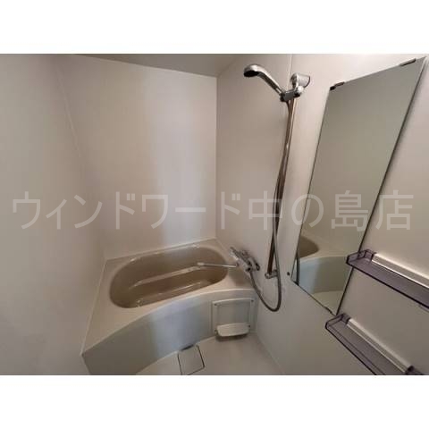 バス・シャワールーム　詳細は、ウィンドワード中の島店までご相談下さい。