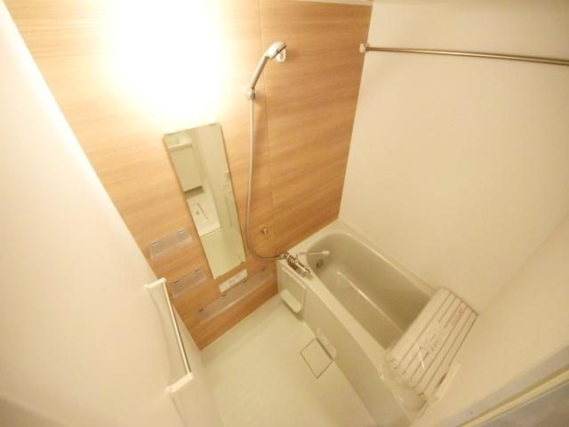 バス・シャワールーム　★★浴室乾燥機完備★★