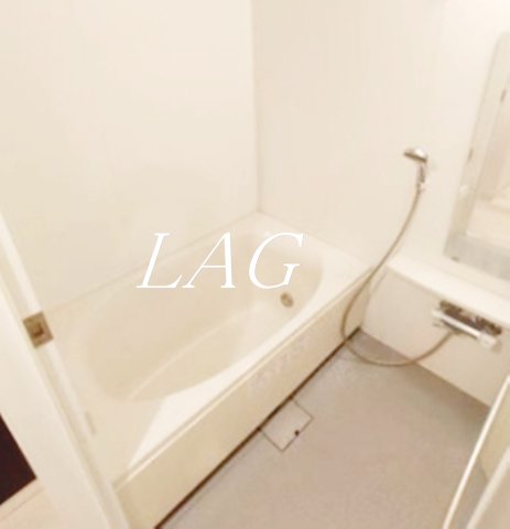 バス・シャワールーム　お風呂です。