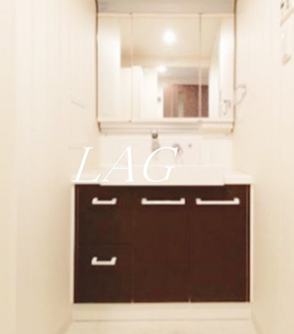 洗面設備　洗面台です。