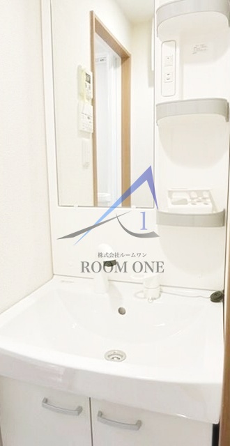 洗面設備　洗面台です。