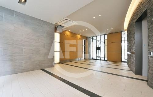 エントランス　シャリエ日本橋高津　エントランス