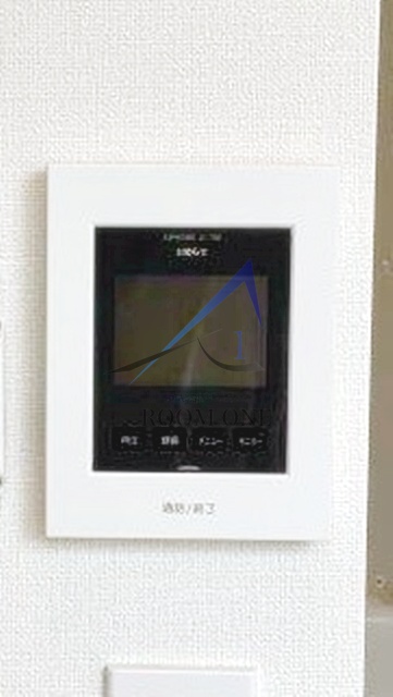 セキュリティ　モニター付きインターホンです。