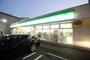 コンビニ　ファミリーマート（コンビニ）まで387m
