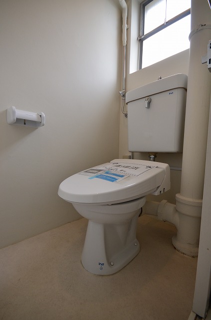 トイレ　※同建物・別号室の写真です