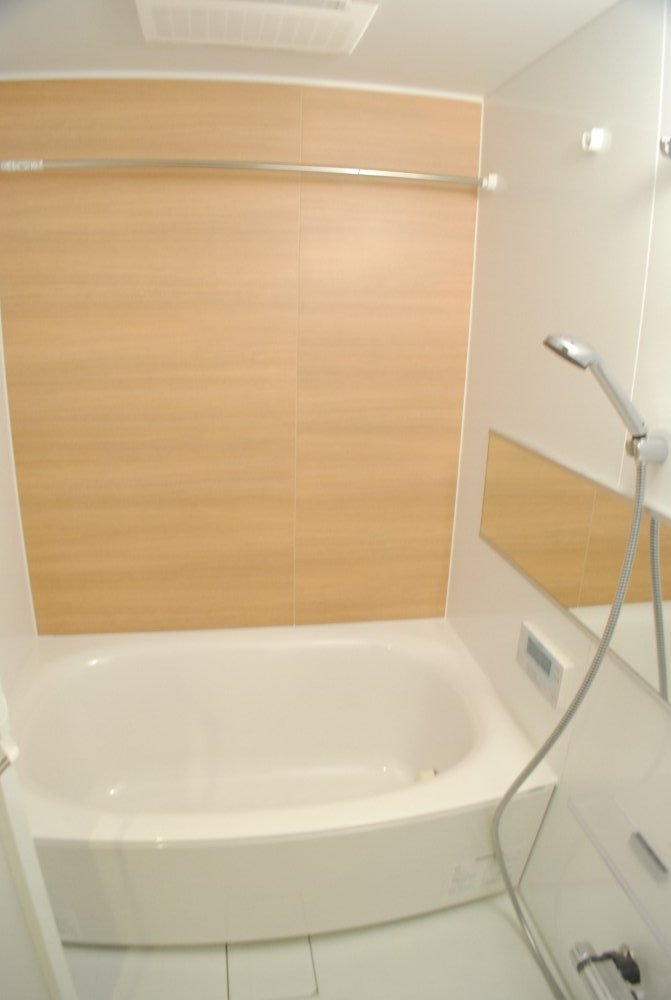 バス・シャワールーム　メロッソ梅北　浴室