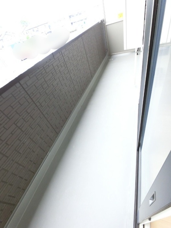 バルコニー　図面と現状に相違がある場合には現状を優先