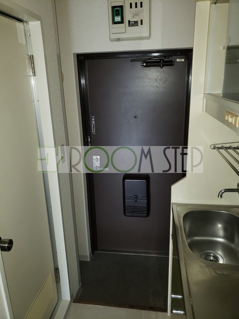 玄関　※参考写真