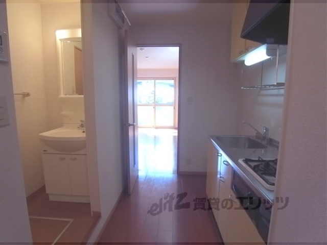 その他部屋・スペース　廊下