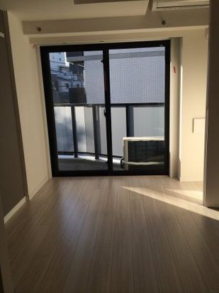 居室・リビング　☆明るい洋室☆