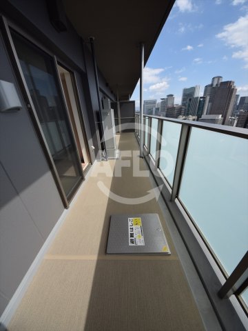 バルコニー　グランドメゾン新梅田タワー　バルコニー