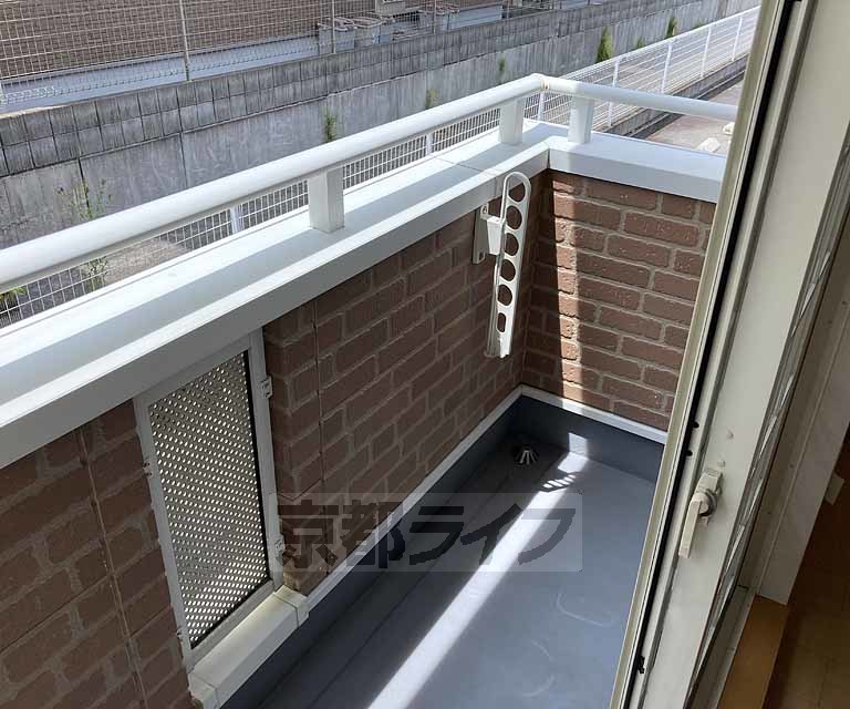 バルコニー　洗濯物も十分干せます！