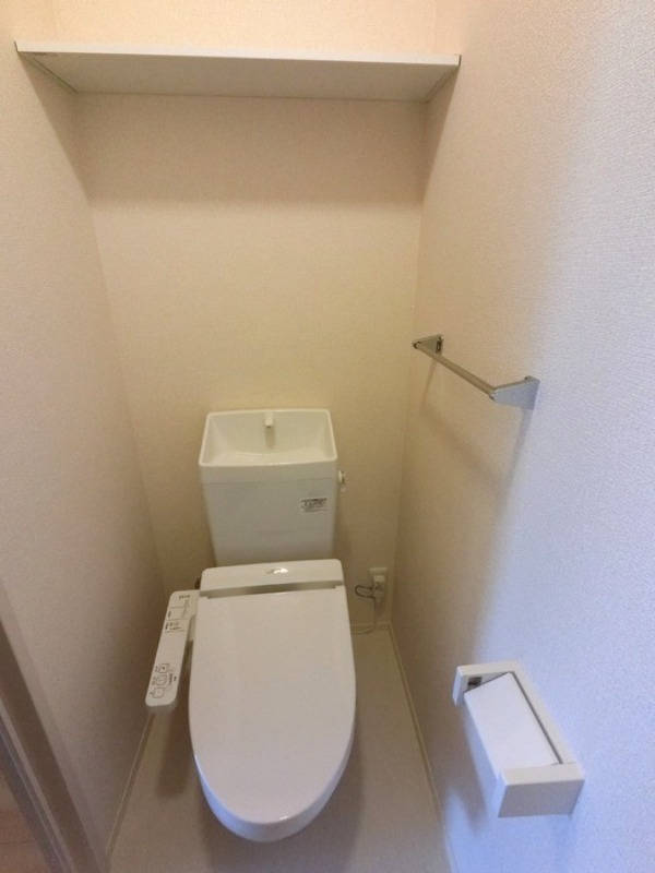 トイレ　図面と現状に相違がある場合には現状を優先